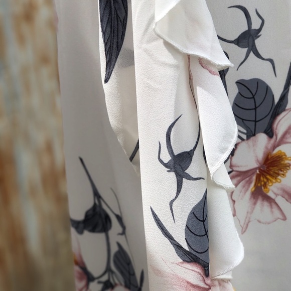 SUGAR + LIPS, Floral Print Dress - Picture 5 of 9